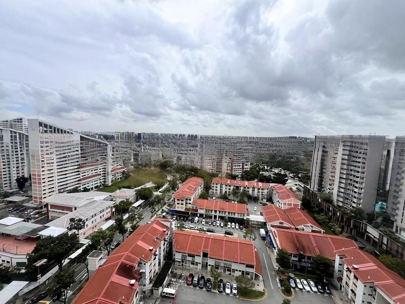 THE POIZ RESIDENCES 10