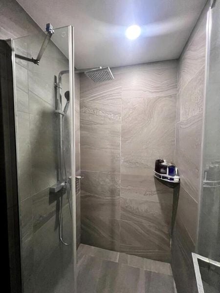 THE POIZ RESIDENCES 5