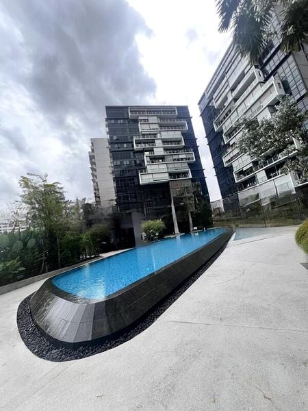 THE POIZ RESIDENCES 8