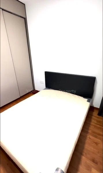 STIRLING RESIDENCES 8