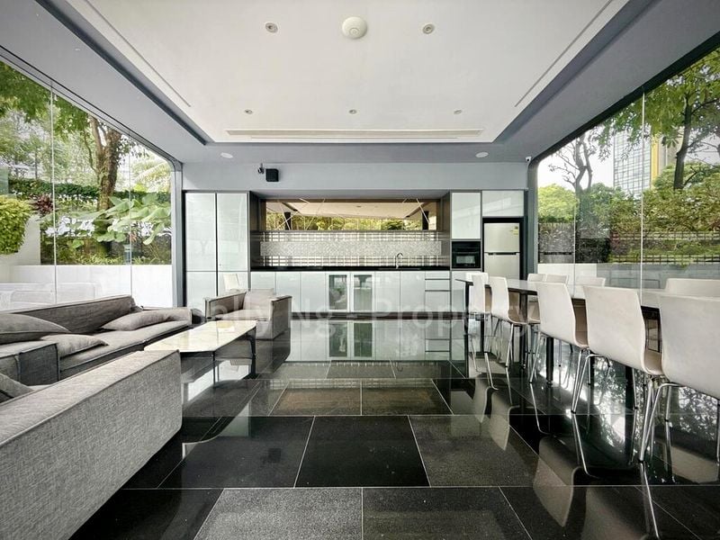 SKYLINE 360 @ SAINT THOMAS WALK 4