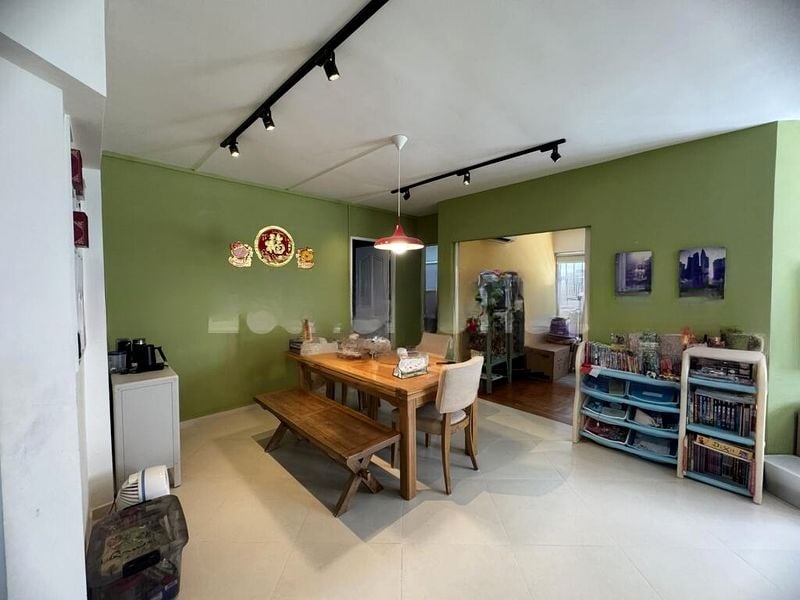 GEYLANG EAST AVE 1 12