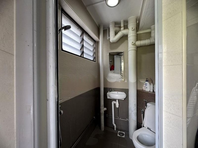 GEYLANG EAST AVE 1 8