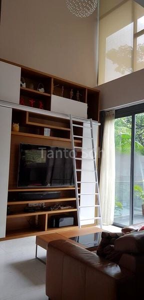 HOLLAND RESIDENCES 15