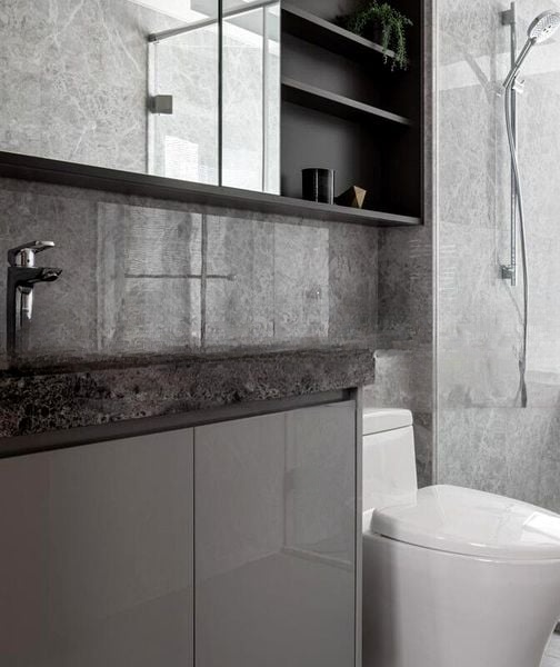 COMMONWEALTH TOWERS 4