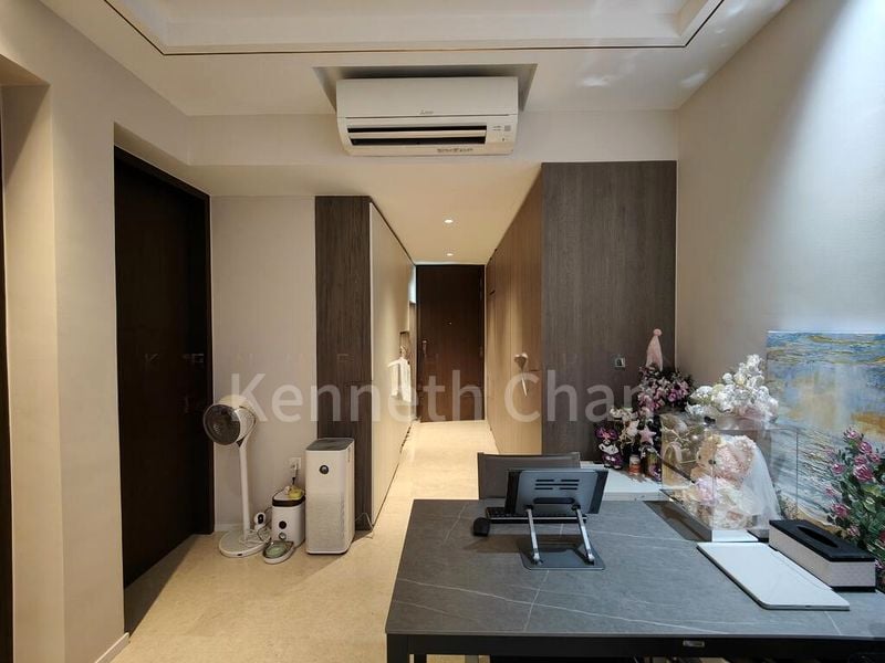 AVENUE SOUTH RESIDENCE 8