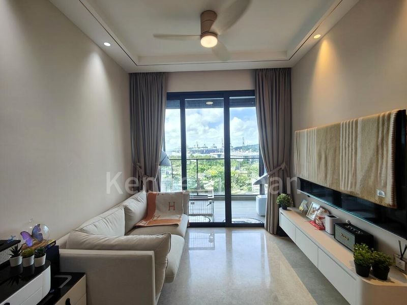 AVENUE SOUTH RESIDENCE 12