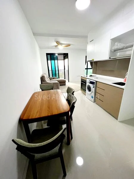 TREASURE AT TAMPINES 4