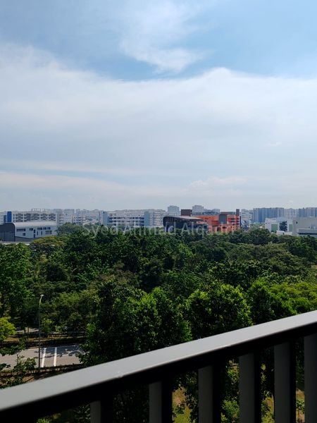 TREASURE AT TAMPINES 9