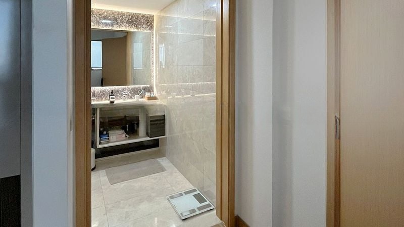 COMMONWEALTH TOWERS 5