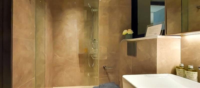 IRWELL HILL RESIDENCES 7