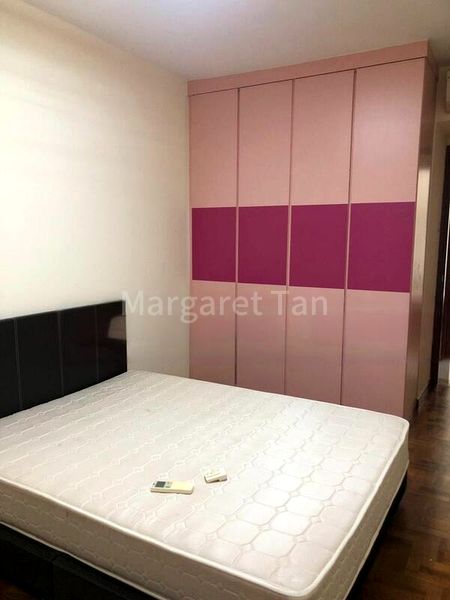 BALLOTA PARK CONDOMINIUM 9