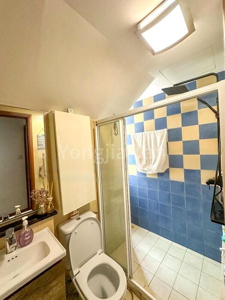 FOREST HILLS CONDOMINIUM 10