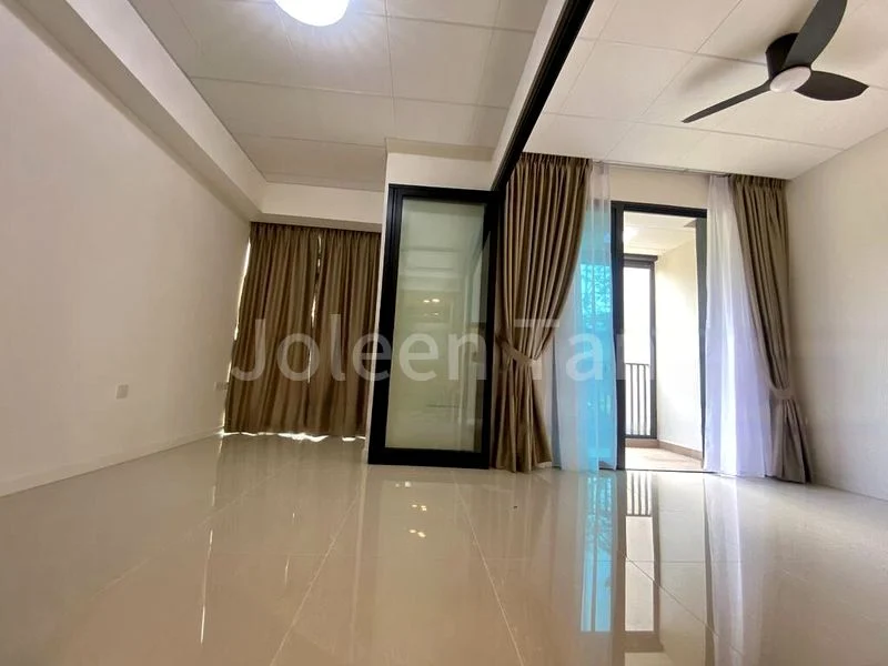 TREASURE AT TAMPINES 6