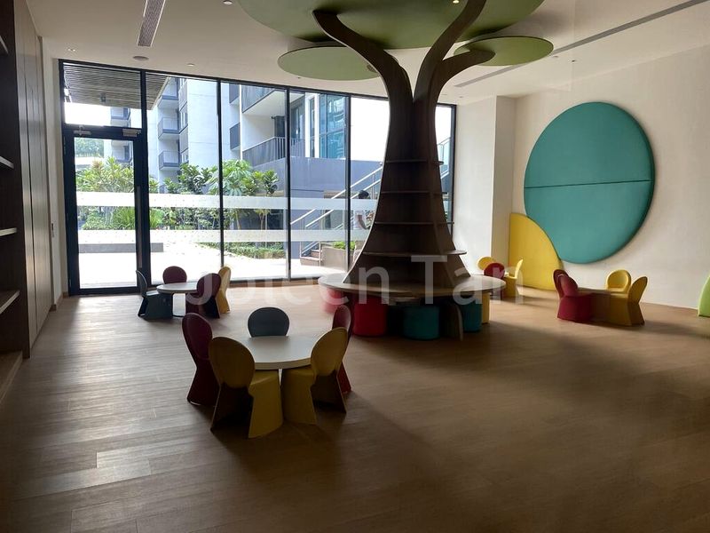 TREASURE AT TAMPINES 10