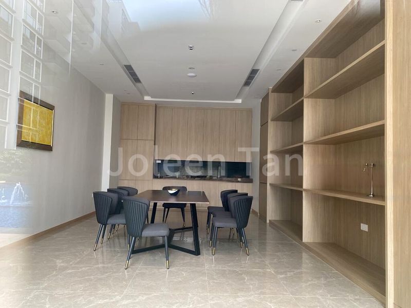 TREASURE AT TAMPINES 12