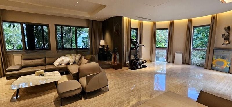 BISHOPSGATE RESIDENCES 12