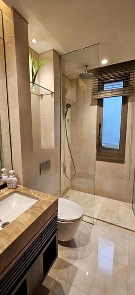 BISHOPSGATE RESIDENCES 9