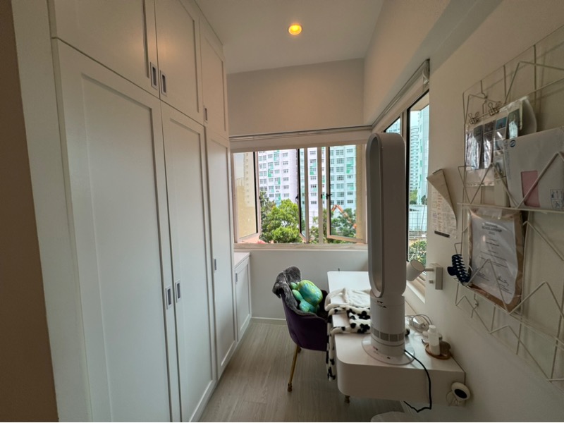 SELETAR SPRINGS CONDOMINIUM 26