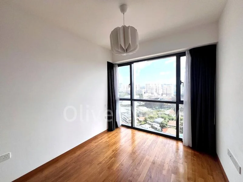 STIRLING RESIDENCES 3