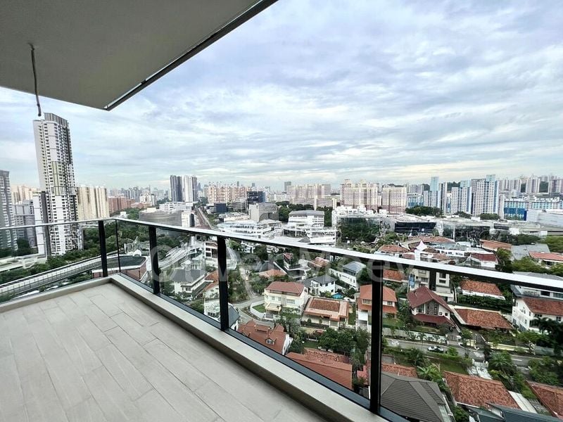 STIRLING RESIDENCES 4