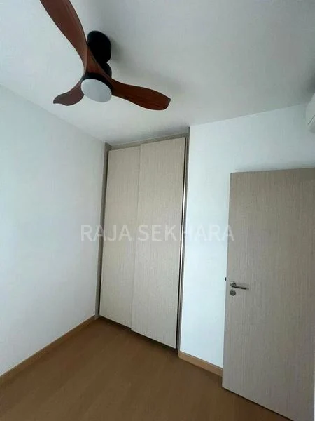 TREASURE AT TAMPINES 2