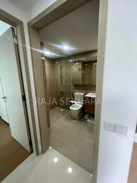 TREASURE AT TAMPINES 4