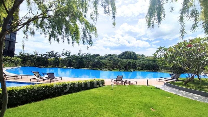 SEASIDE RESIDENCES 12