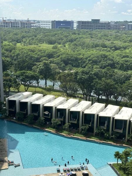 RIVERFRONT RESIDENCES 3