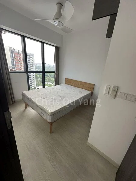 RIVERFRONT RESIDENCES 5