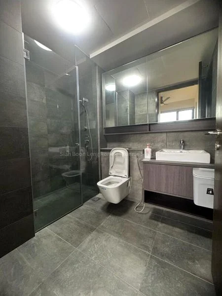 GRANDEUR PARK RESIDENCES 5