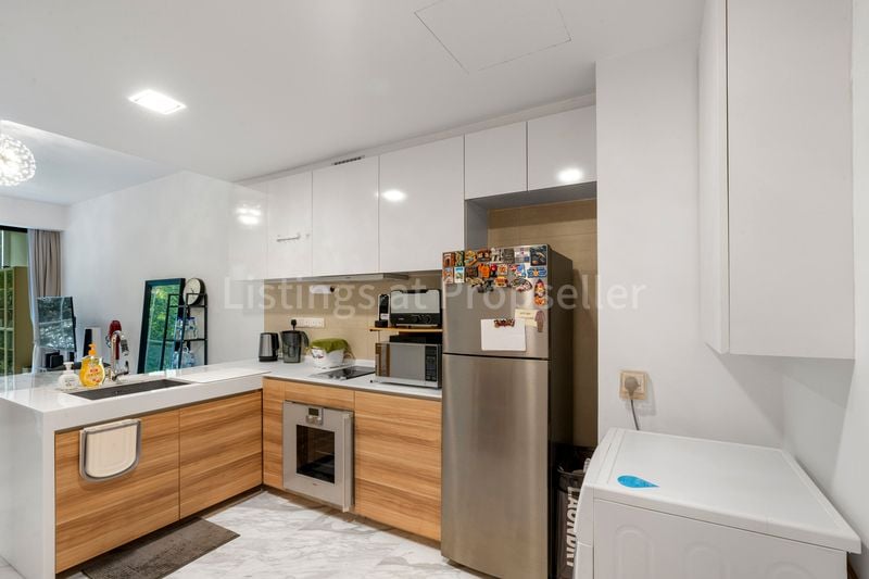 WATERSCAPE AT CAVENAGH 4