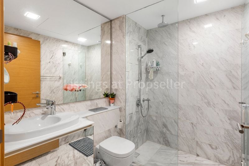 WATERSCAPE AT CAVENAGH 9