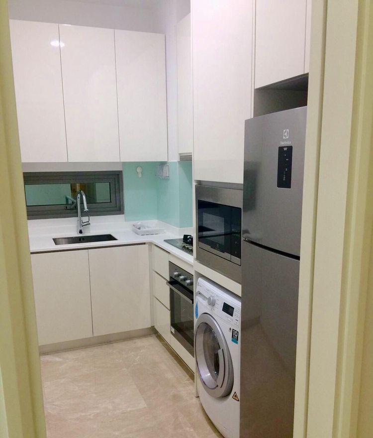 KINGSFORD . HILLVIEW PEAK 4