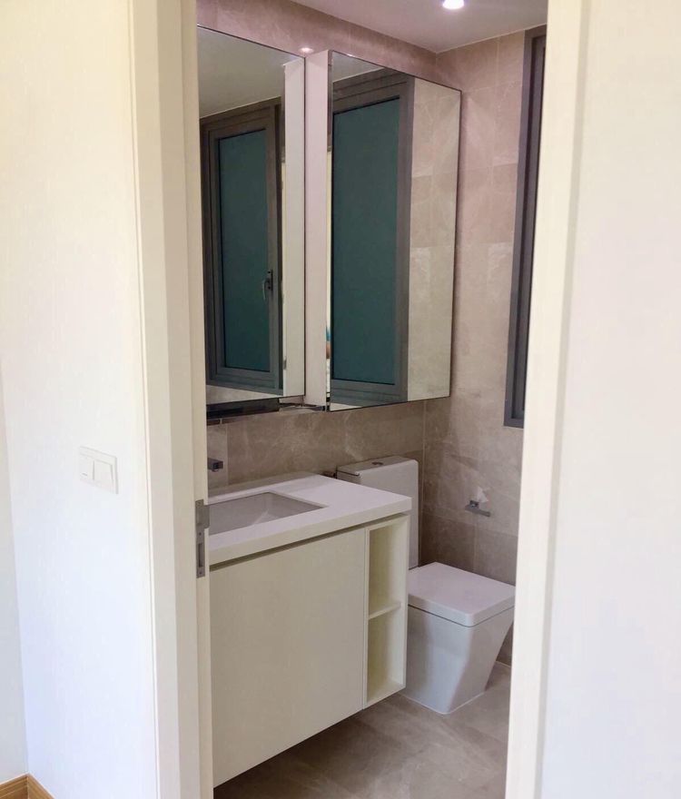 KINGSFORD . HILLVIEW PEAK 5