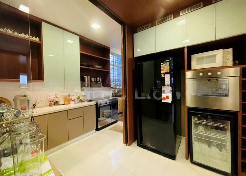 TANGLIN HILL MEADOWS 5