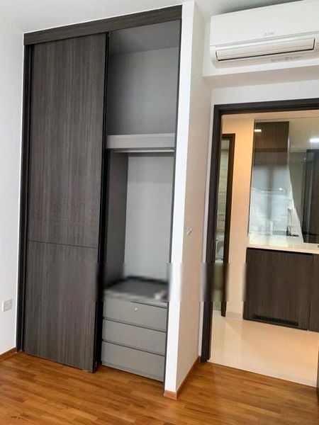 NORTH PARK RESIDENCES 6