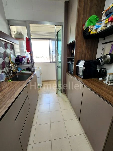 BT BATOK WEST AVE 8 4