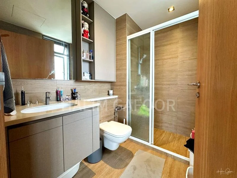 RIVERCOVE RESIDENCES 3