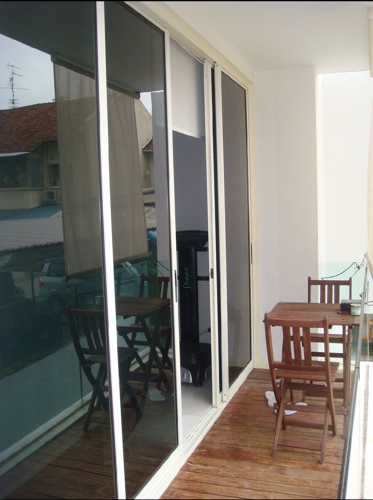LEITH GROVE 4