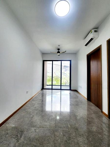 FOURTH AVENUE RESIDENCES 2