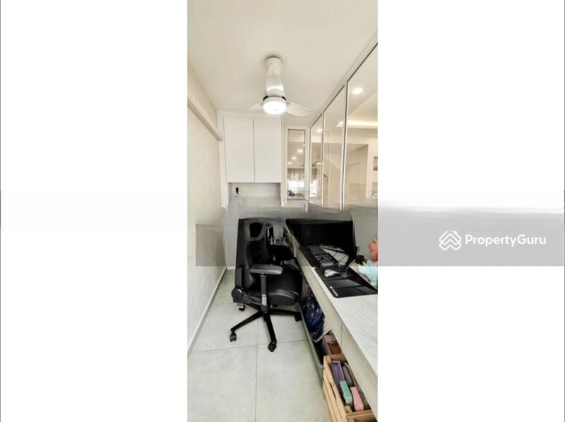 JURONG WEST ST 42 10