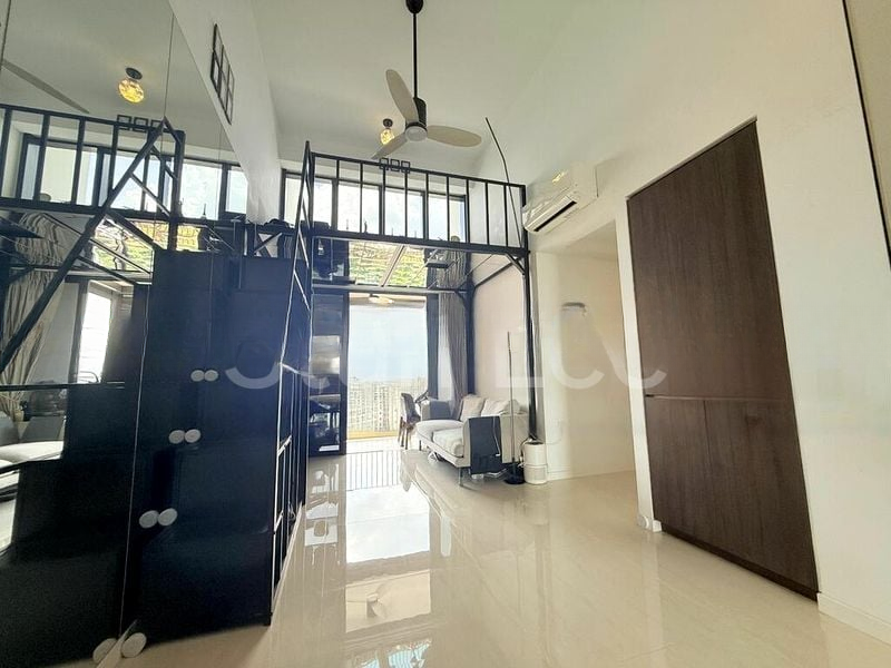 RIVERFRONT RESIDENCES 10