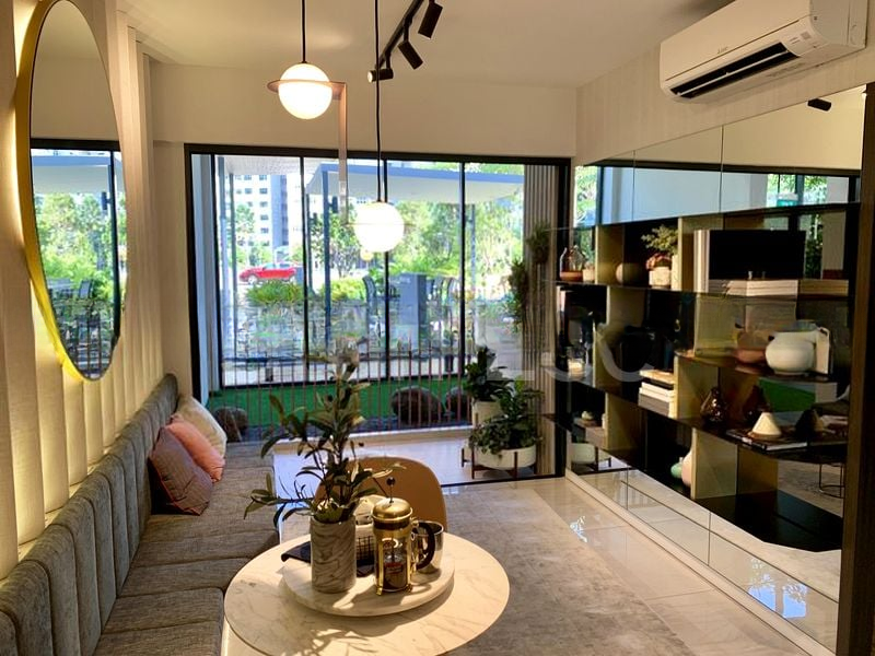 RIVERFRONT RESIDENCES 2