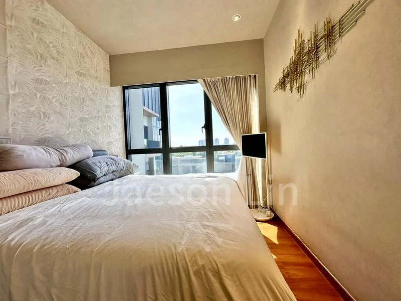 FOURTH AVENUE RESIDENCES 4