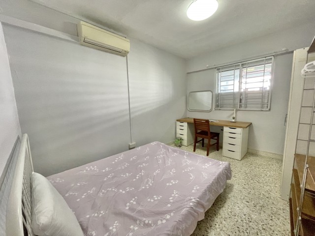 ANG MO KIO AVE 10 12