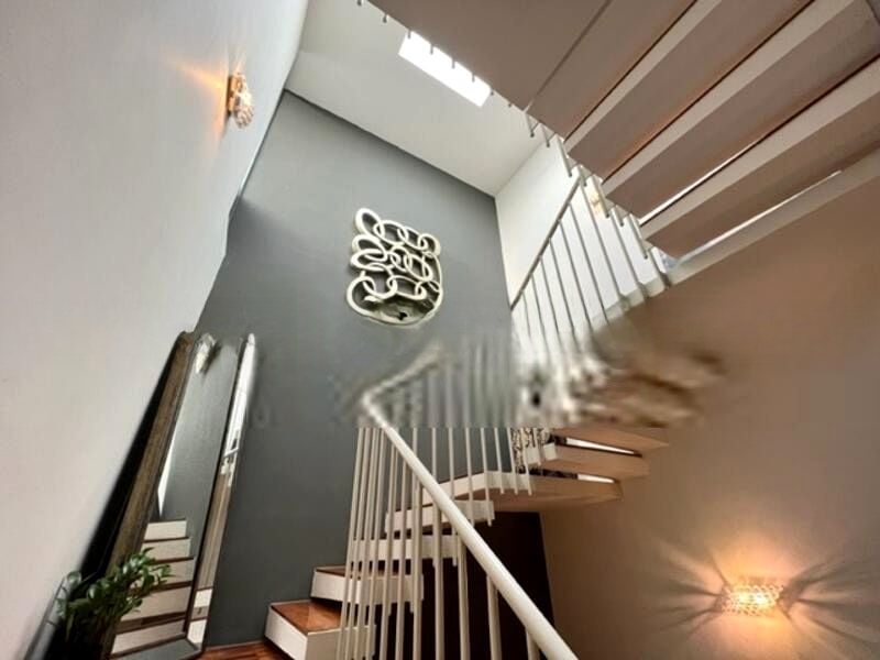 GOODMAN CREST 9