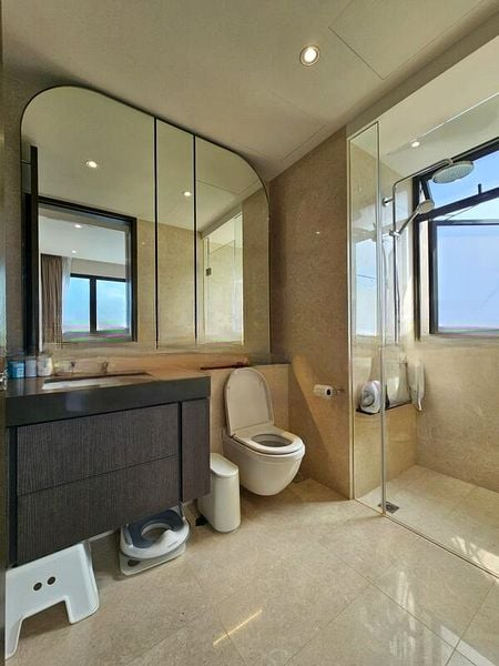 AVENUE SOUTH RESIDENCE 9