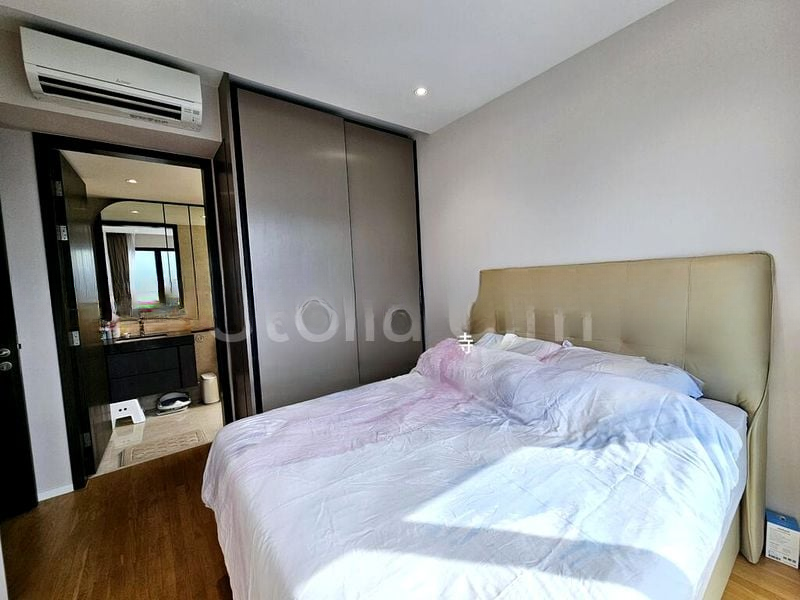 AVENUE SOUTH RESIDENCE 8