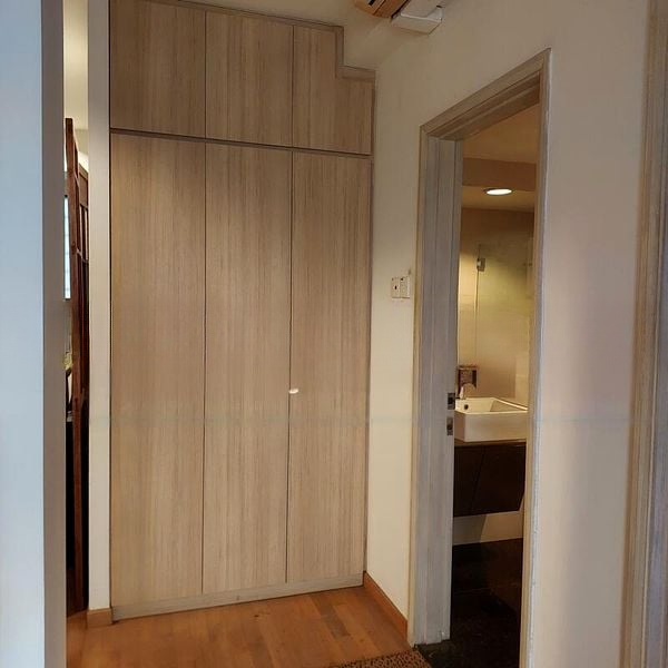 INTERNATIONAL PLAZA 9